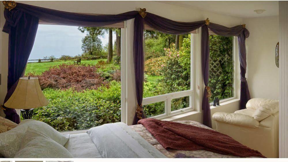 Colette'S Bed & Breakfast Port Angeles Exterior photo